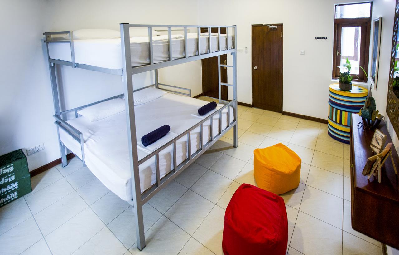 Bunkyard Hostels โคลอมโบ ภายนอก รูปภาพ